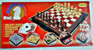 Ajedrez Magnetic games, molino, serpientes y escaleras, backgammon, naipes, domino, damas y ludo (8in1)